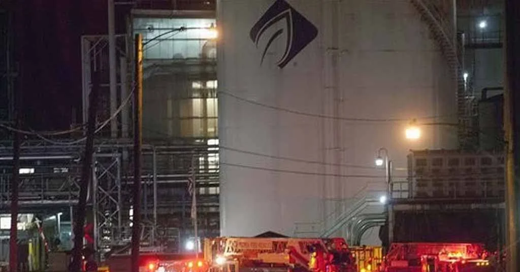 Explosion at Illinois Plant of Archer-Daniels-Midland Leads to Several Injuries