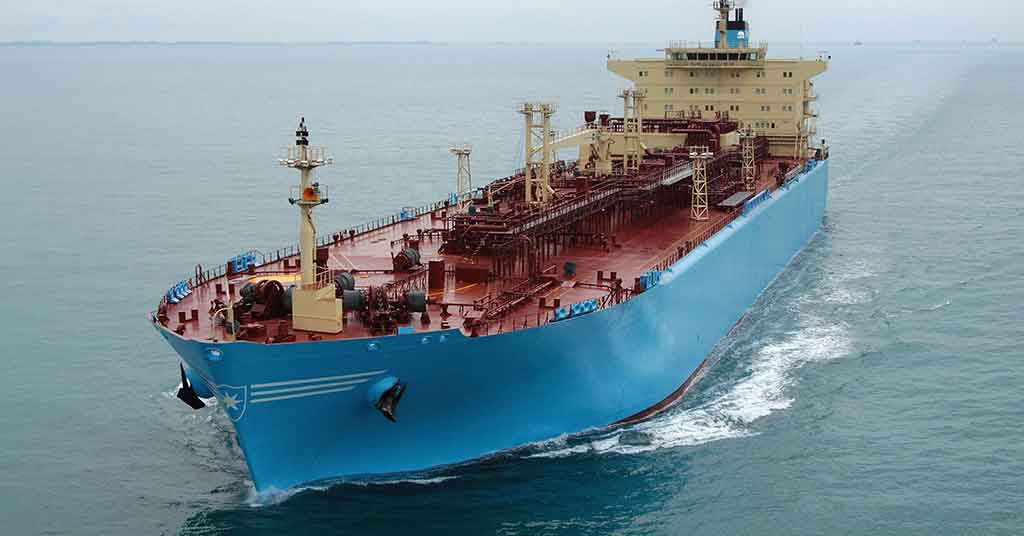 Historic Moment as Ulsan Bunkers World's First Large Methanol-Powered Containership