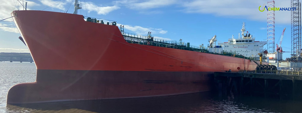 OMEX Celebrates Arrival of Largest UAN Vessel at Port of Dundee