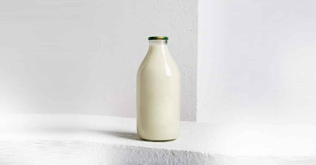 Wiltshire Dairy Introduces UK's First Plastic-Free Milk Container